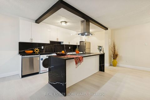 Photo 16 at 209 - 1210 Radom Street, Bay Ridges, Pickering