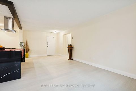 Photo 17 at 209 - 1210 Radom Street, Bay Ridges, Pickering