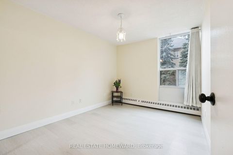 Photo 26 at 209 - 1210 Radom Street, Bay Ridges, Pickering