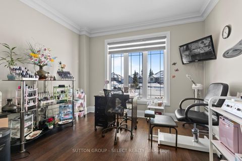 Photo 2 at 276 Sunnybrae Avenue, Stroud, Innisfil