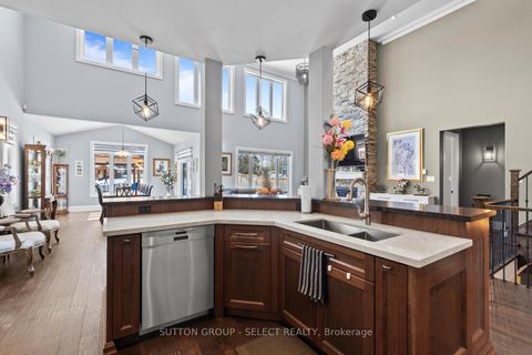 Photo 8 at 276 Sunnybrae Avenue, Stroud, Innisfil