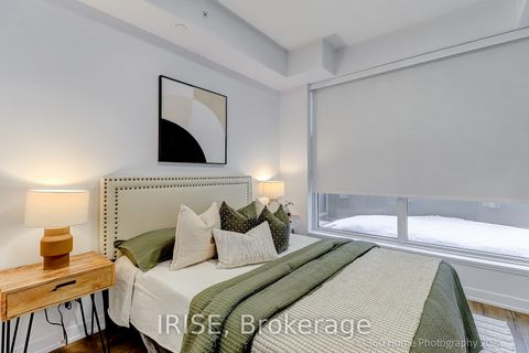 Photo 15 at 716 - 1787 St Clair Avenue W, Pellam Park, Toronto