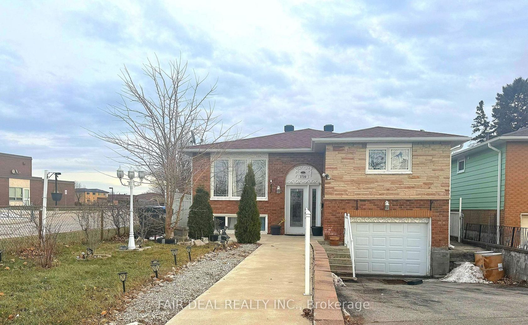 3720 Brandon Gate Drive, Malton, Mississauga 