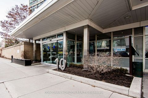 Photo 1 at 609 - 10 Navy Wharf Court, Waterfront Communities C1, Toronto
