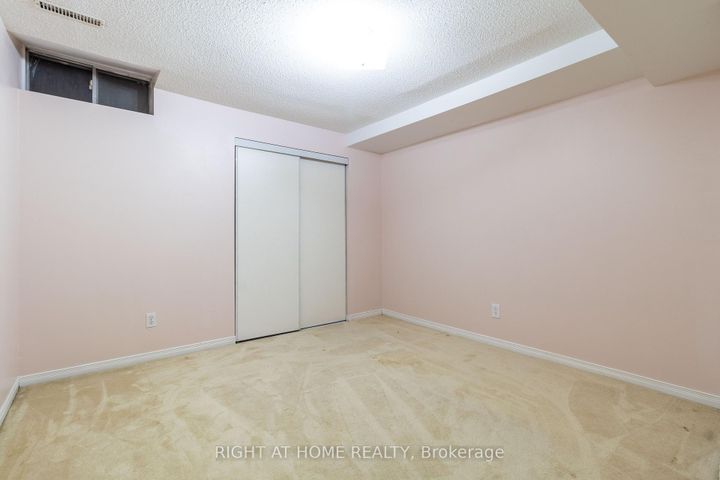 Photo 30 at 1686 Major Oaks Road, Brock Ridge, Pickering