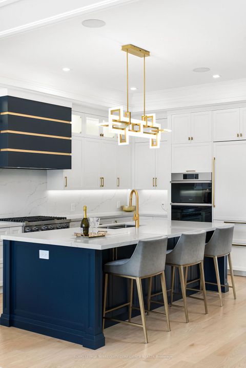 Photo 6 at 320 Hounslow Avenue, Willowdale West, Toronto