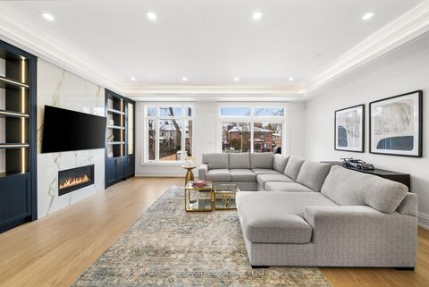 Photo 11 at 320 Hounslow Avenue, Willowdale West, Toronto