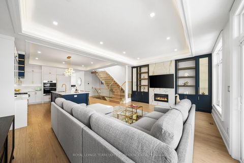 Photo 12 at 320 Hounslow Avenue, Willowdale West, Toronto