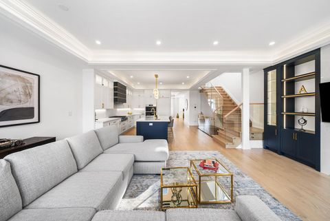 Photo 13 at 320 Hounslow Avenue, Willowdale West, Toronto