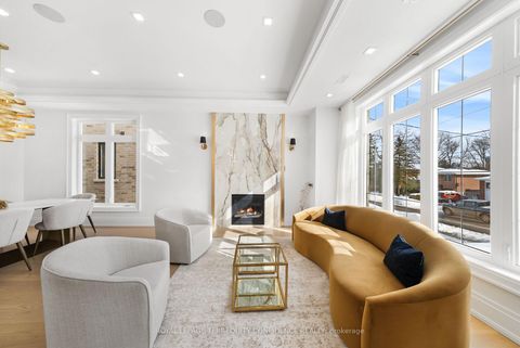 Photo 15 at 320 Hounslow Avenue, Willowdale West, Toronto