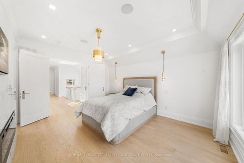 Photo 24 at 320 Hounslow Avenue, Willowdale West, Toronto