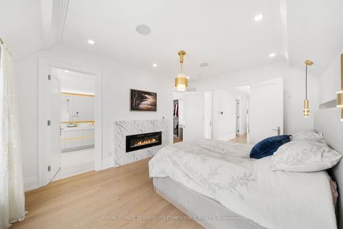 Photo 25 at 320 Hounslow Avenue, Willowdale West, Toronto