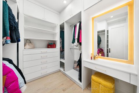 Photo 30 at 320 Hounslow Avenue, Willowdale West, Toronto