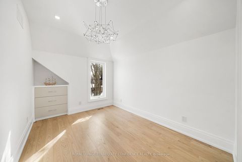Photo 33 at 320 Hounslow Avenue, Willowdale West, Toronto