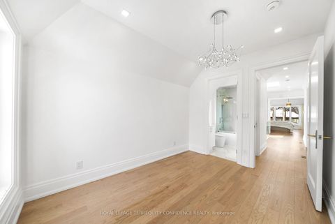 Photo 34 at 320 Hounslow Avenue, Willowdale West, Toronto