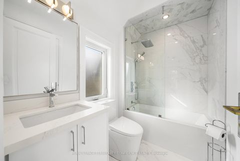 Photo 35 at 320 Hounslow Avenue, Willowdale West, Toronto