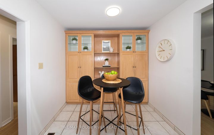 Photo 12 at 48 Limevale Crescent, West Hill, Toronto