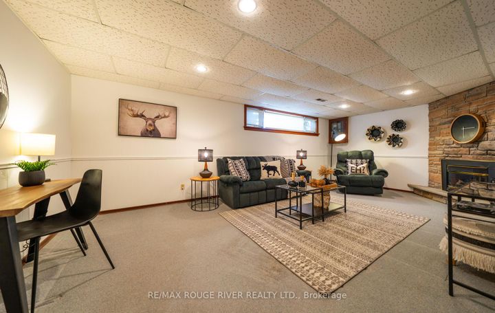 Photo 21 at 48 Limevale Crescent, West Hill, Toronto