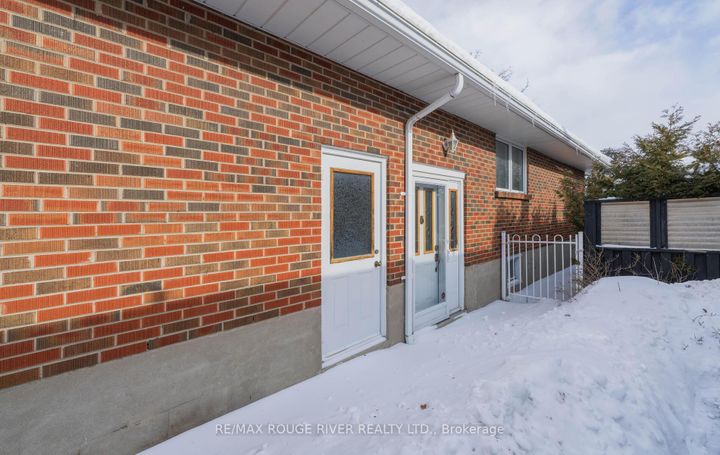 Photo 24 at 48 Limevale Crescent, West Hill, Toronto
