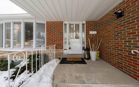 Photo 4 at 48 Limevale Crescent, West Hill, Toronto