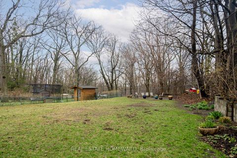 Photo 18 at 176/178 Balsam Avenue, The Beaches, Toronto
