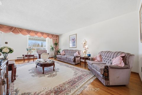 Photo 6 at 88 Hildenboro Square, L'Amoreaux, Toronto