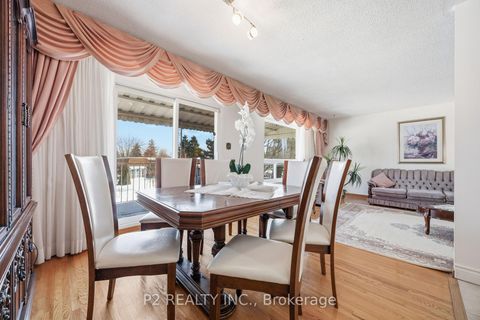 Photo 9 at 88 Hildenboro Square, L'Amoreaux, Toronto