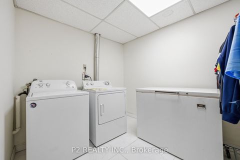 Photo 23 at 88 Hildenboro Square, L'Amoreaux, Toronto