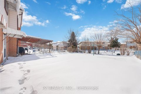 Photo 26 at 88 Hildenboro Square, L'Amoreaux, Toronto