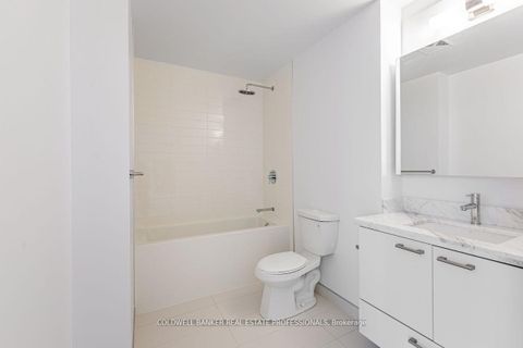 Photo 13 at 5304 - 2221 Yonge Street, Mount Pleasant West, Toronto