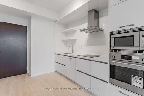 Photo 17 at 5304 - 2221 Yonge Street, Mount Pleasant West, Toronto