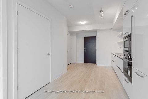 Photo 18 at 5304 - 2221 Yonge Street, Mount Pleasant West, Toronto