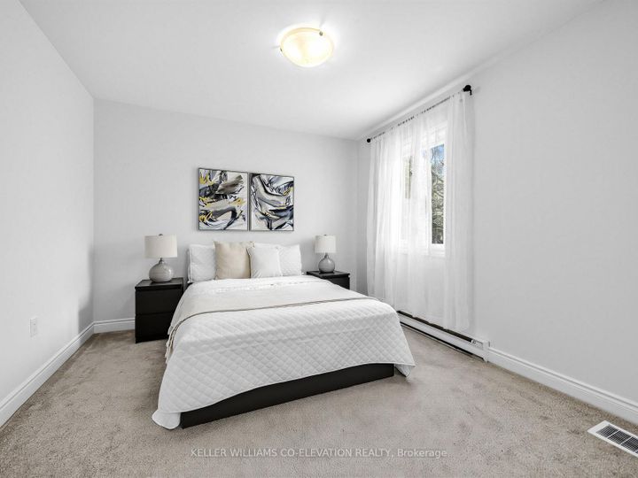 Photo 25 at 999 Henley Road W, Lakeview, Mississauga