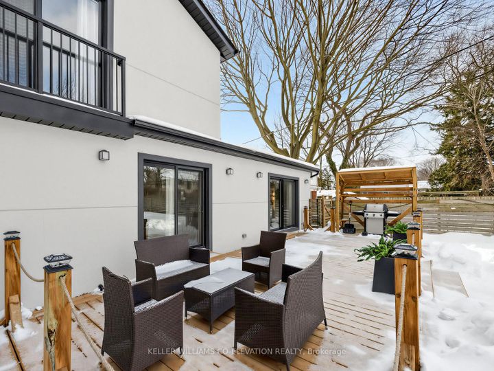 Photo 33 at 999 Henley Road W, Lakeview, Mississauga