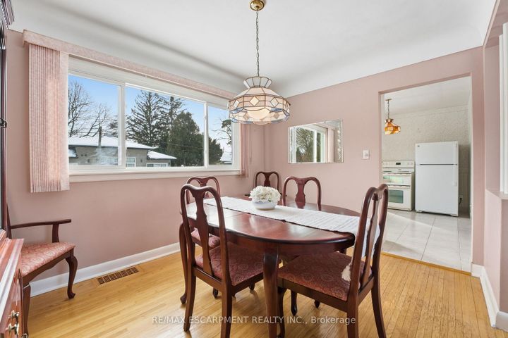 Photo 8 at 42 Gilbert Avenue, Ancaster, Hamilton