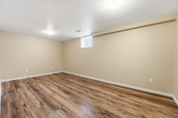 Photo 19 at 42 Gilbert Avenue, Ancaster, Hamilton