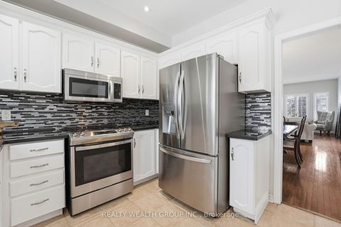 Photo 9 at 84 Bayview Avenue, Keswick South, Georgina