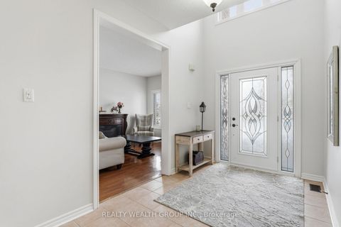 Photo 16 at 84 Bayview Avenue, Keswick South, Georgina