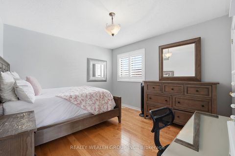 Photo 29 at 84 Bayview Avenue, Keswick South, Georgina