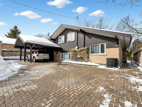 Photo 1 at 12 Ladysbridge Drive, Morningside, Toronto