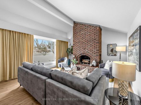 Photo 7 at 12 Ladysbridge Drive, Morningside, Toronto