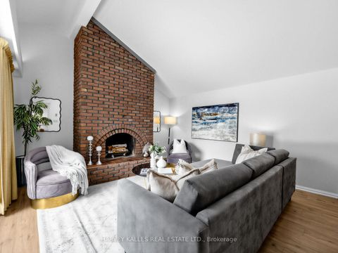 Photo 9 at 12 Ladysbridge Drive, Morningside, Toronto