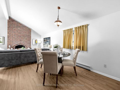 Photo 10 at 12 Ladysbridge Drive, Morningside, Toronto