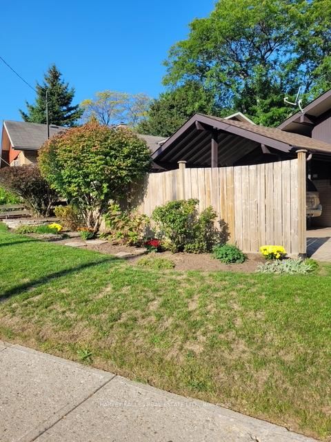 Photo 35 at 12 Ladysbridge Drive, Morningside, Toronto