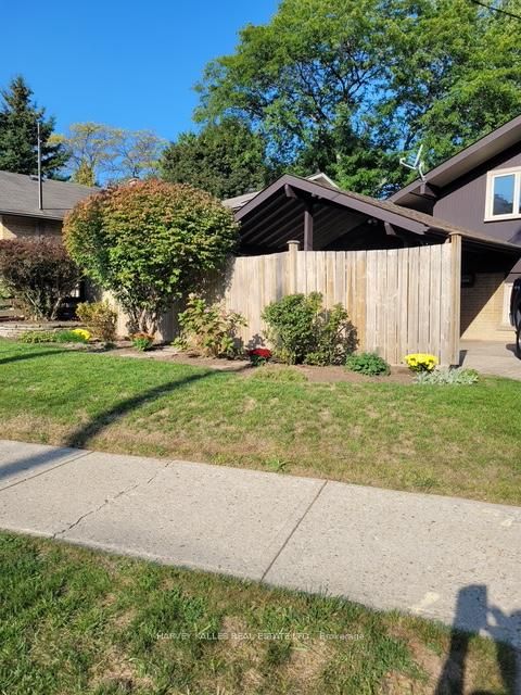 Photo 36 at 12 Ladysbridge Drive, Morningside, Toronto