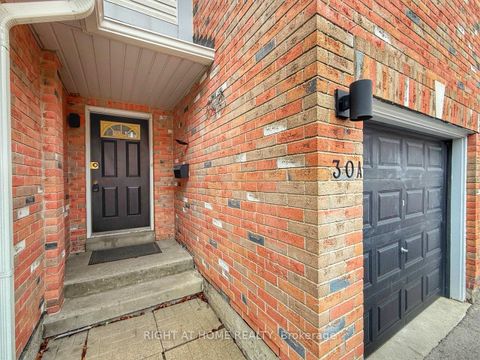 Photo 1 at 30A - 81 Northern Heights Drive, Langstaff, Richmond Hill