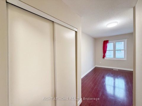 Photo 10 at 30A - 81 Northern Heights Drive, Langstaff, Richmond Hill