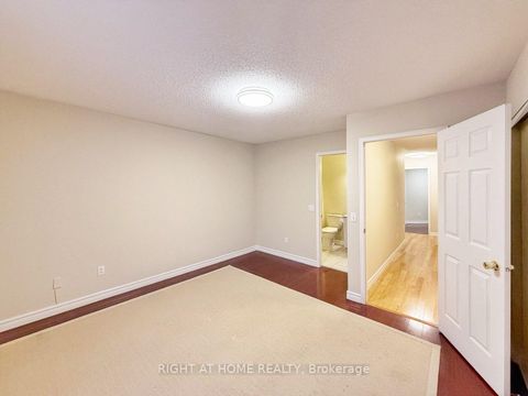 Photo 16 at 30A - 81 Northern Heights Drive, Langstaff, Richmond Hill