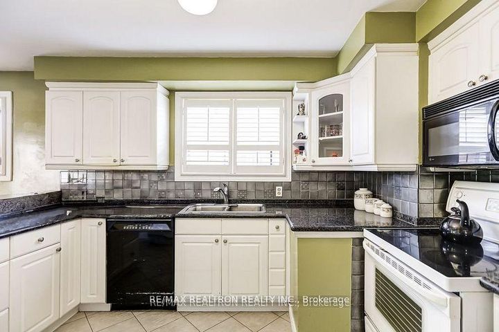 Photo 11 at 59 Dunelm Street, Scarborough Village, Toronto