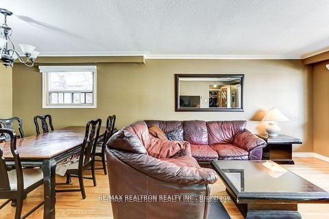 Photo 7 at 59 Dunelm Street, Scarborough Village, Toronto